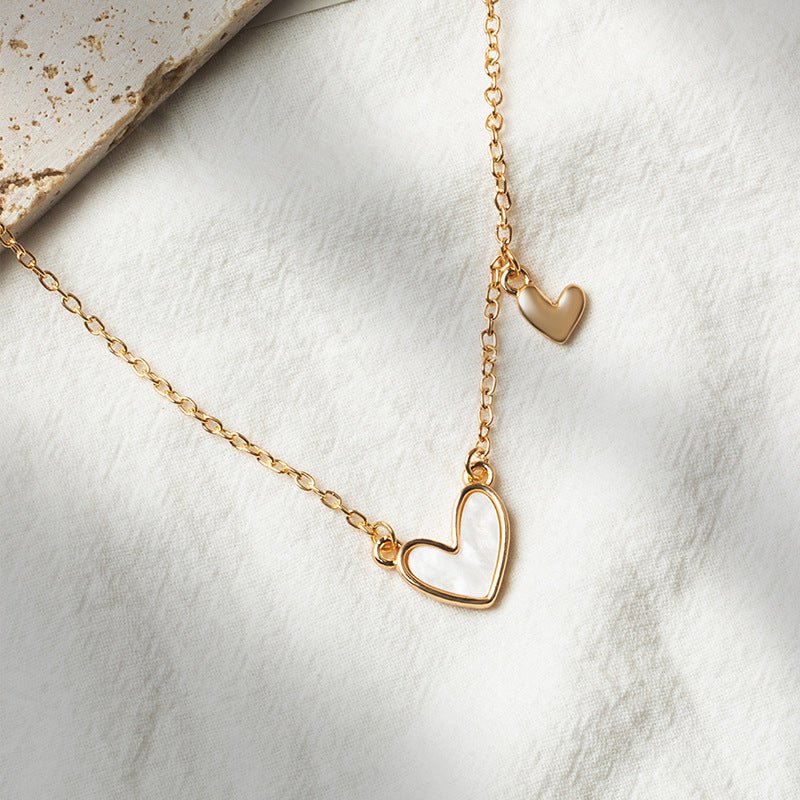 Simple Trend Street Snap Acrylic Heart Necklace Clavicle Chain Neck Chain Women